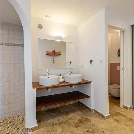 Sumptuous Provencale * Grimaud