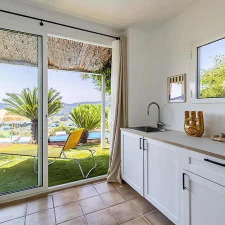 Sumptuous Provencale Grimaud