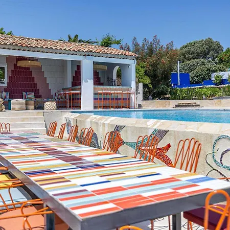 Sumptuous Provencale * Grimaud