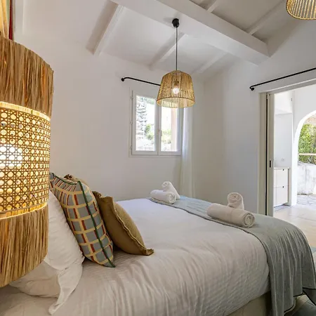 Sumptuous Provencale Grimaud